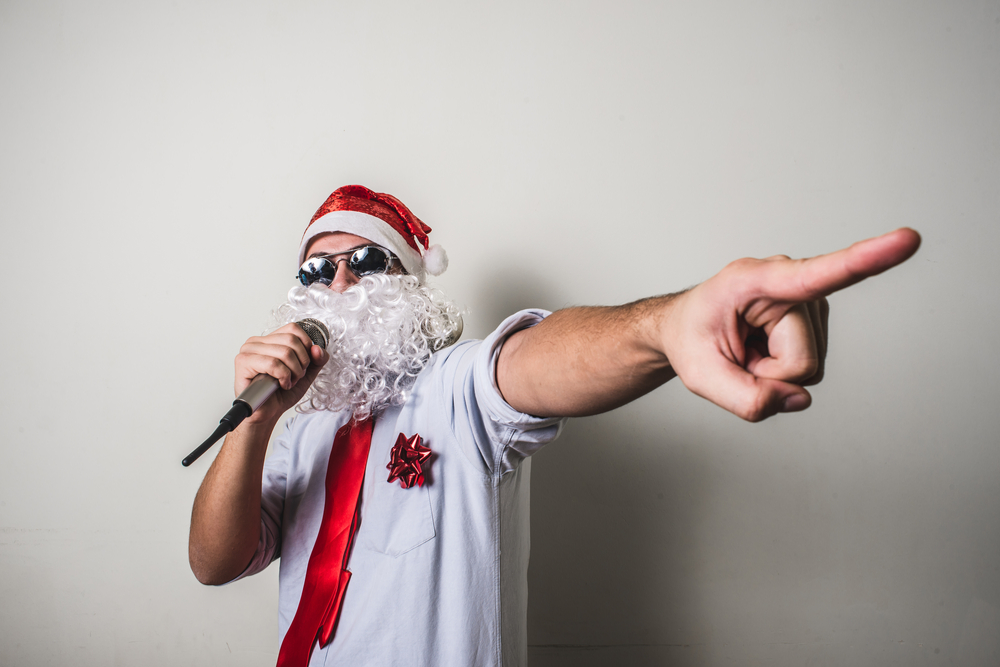 karaoke-santa