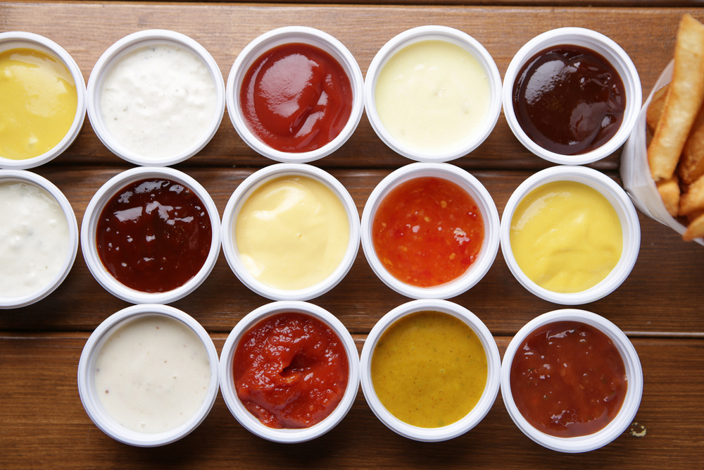 sauces-pizza-condiments