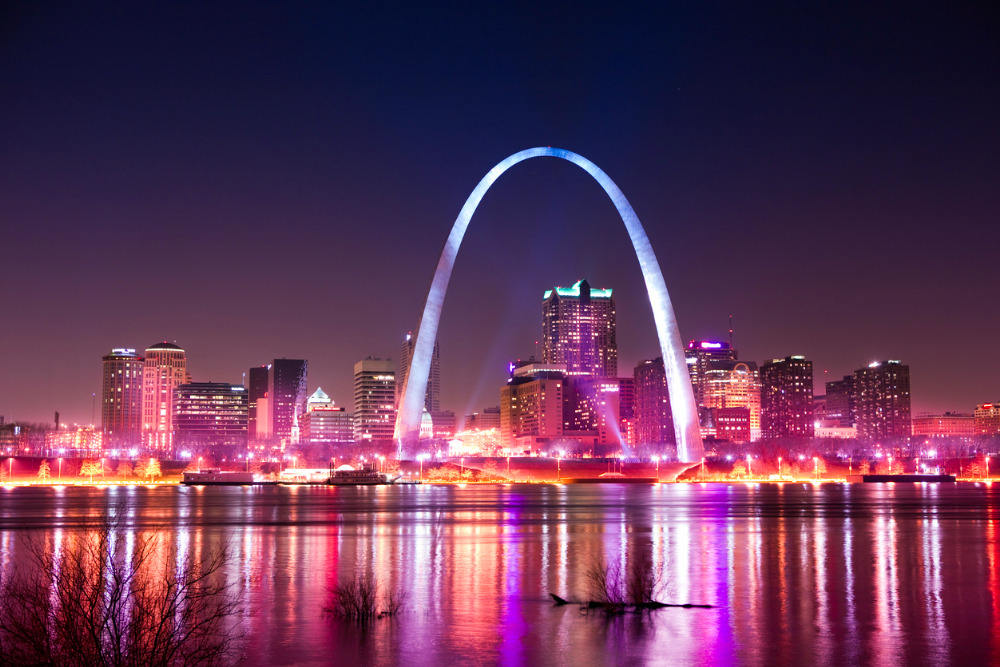 st-louis-at-night