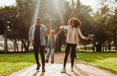 family-at-the-park