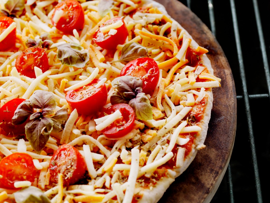 pizza-on-grill