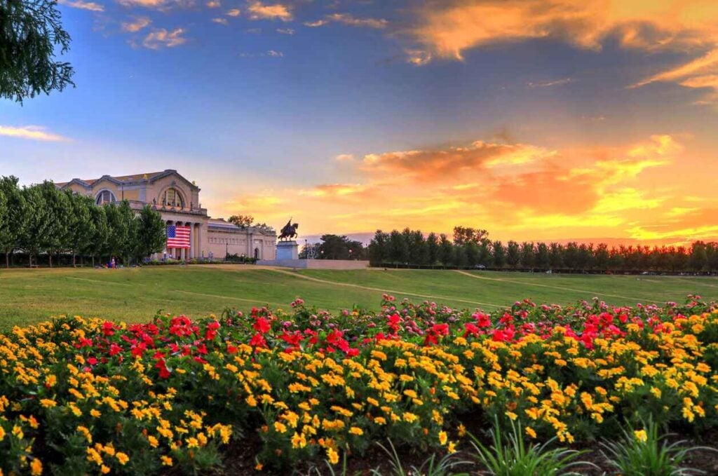 Spring in the Lou: The Can’t-Miss Guide to St. Louis Fun